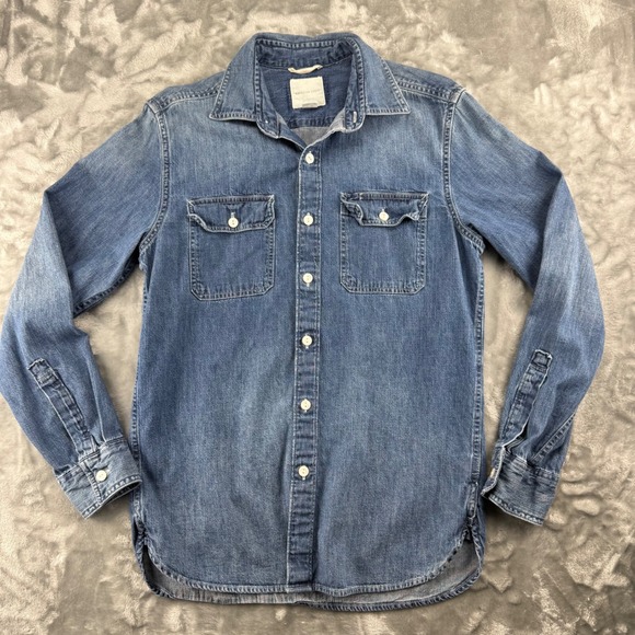 American Eagle Outfitters Other - American Eagle Mens Denim Button Down Shirt Medium Wash Blue Cotton Small 11/18